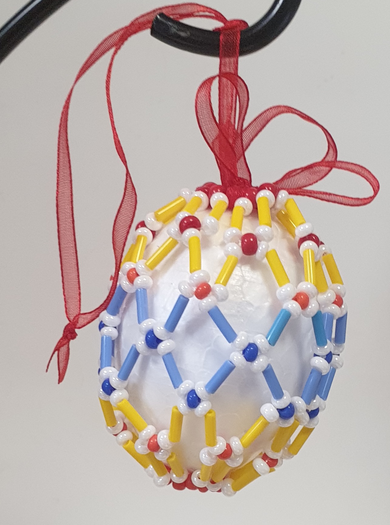 KORÁLKOVÁ STAVEBNICE - Velikonoční obšívané vajíčko - mačkané korálky (2ks)