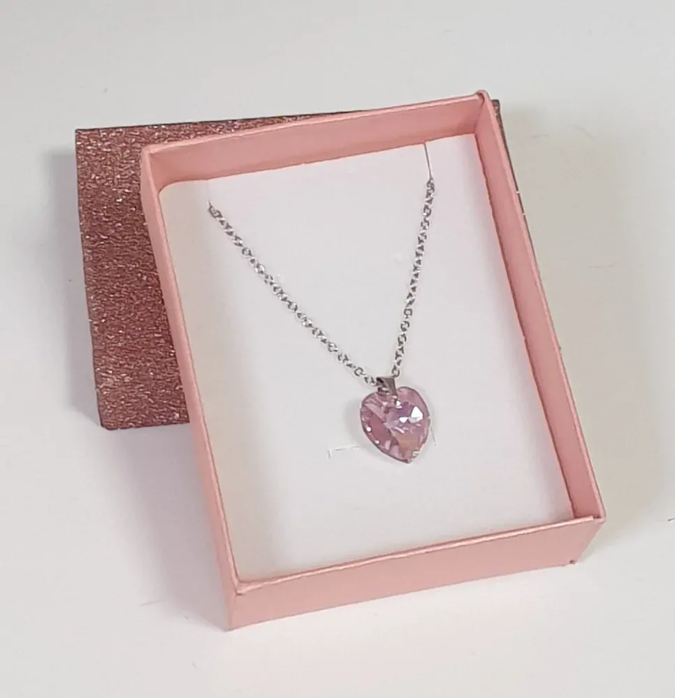 Valentýnský řetízek z chirurgické oceli s přívěškem - srdíčko SWAROVSKI (14x15 mm)