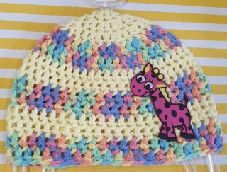 Bavlněná háčkovaná čepička - žlutá/duha/žirafa > 44cm