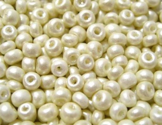 Rokajl PRECIOSA žlutá perleťová > (10/0) Ø2,3mm (sáček 20g)