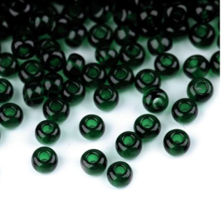 Rokajl PRECIOSA zelená tmavá průhledná > (10/0) Ø2,3mm (sáček 20g)