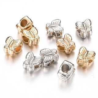 Plastové korálky VELKÝ PRŮVLEK - motýl - 11x11 mm (2ks)
