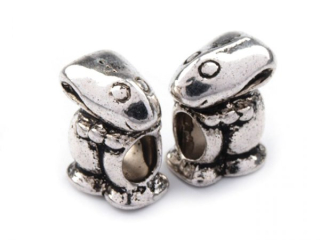 Korálek VELKÝ PRŮVLEK - králíček 10x12mm